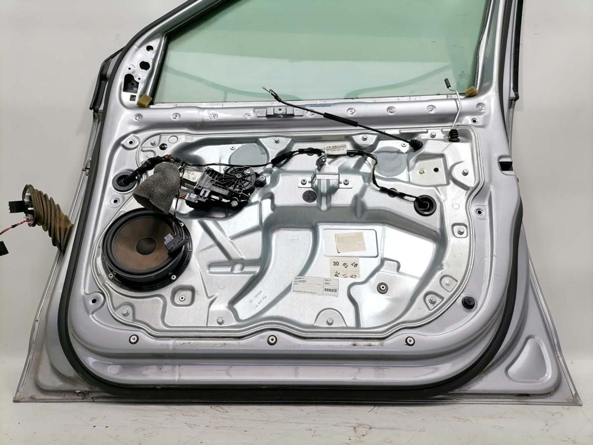 VW Polo 9N3 original Tür vorn rechts LA7R Graumetallic 5-Türer Bj.2009